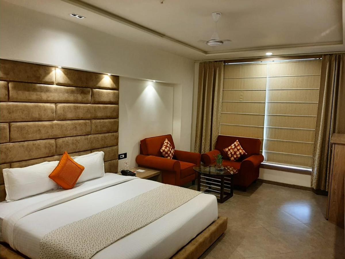 Park Avenue And Resorts Sikar ภายนอก รูปภาพ