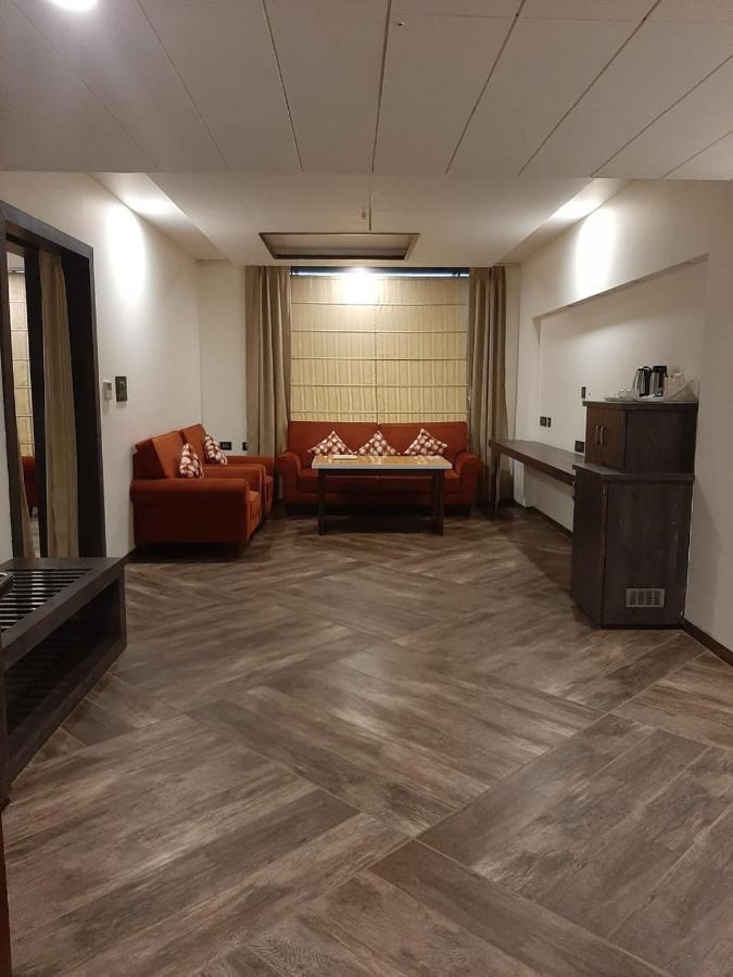 Park Avenue And Resorts Sikar ภายนอก รูปภาพ