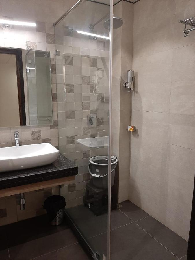 Park Avenue And Resorts Sikar ภายนอก รูปภาพ