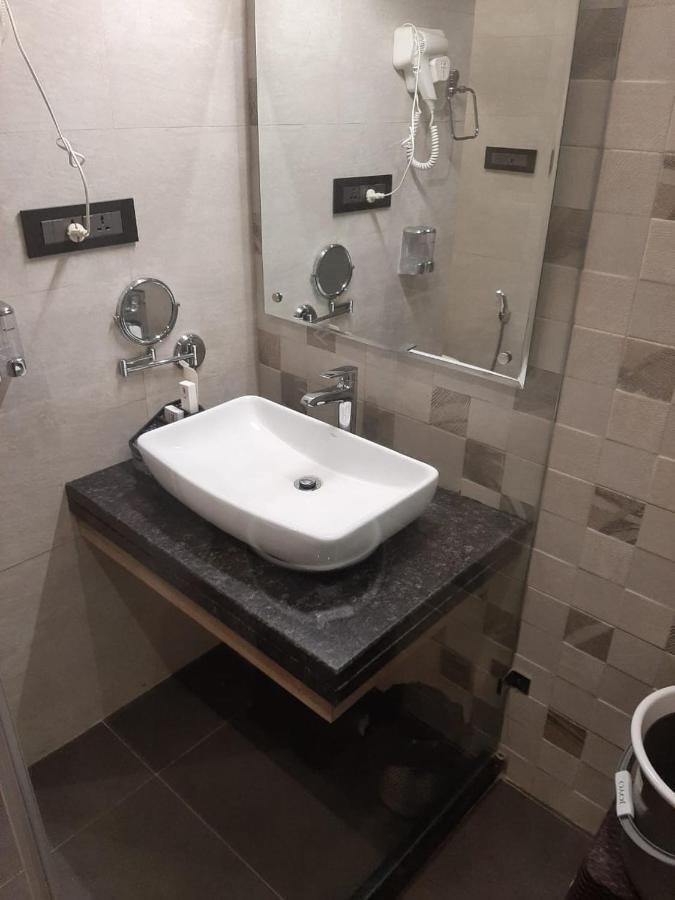 Park Avenue And Resorts Sikar ภายนอก รูปภาพ